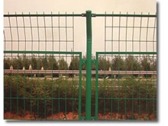 护栏网，高速护栏网，铁路护栏网，公路护栏图1