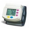 厂家供应腕式血压计，电子血压计，家用血压计
