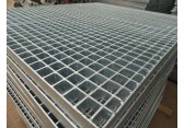 钢格板丨镀锌钢格板丨钢格栅栏丨水电厂钢格板丨脚踏板